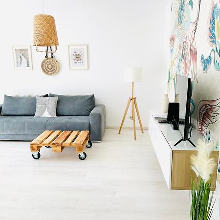 Elizabeth Garden Premium Apartment Kecskemet Bagian luar foto